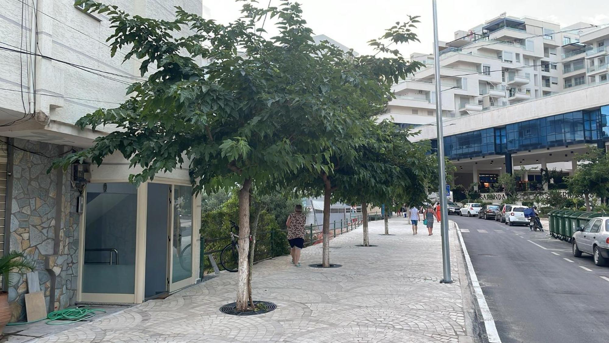 Anna Apartments Sarandë Buitenkant foto