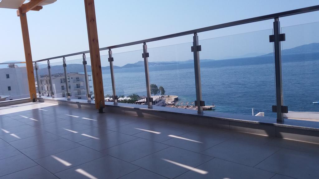 Anna Apartments Sarandë Buitenkant foto