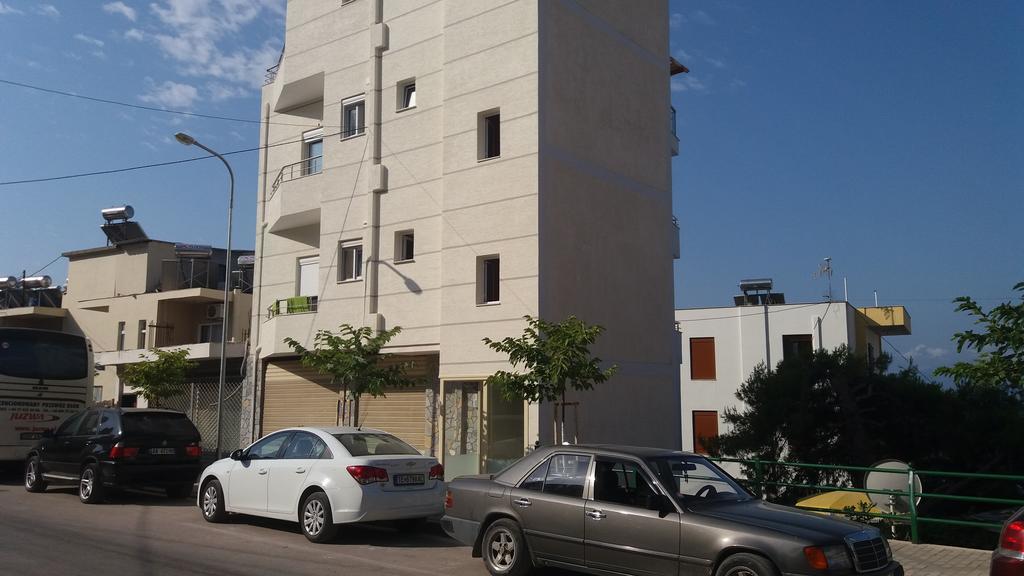 Anna Apartments Sarandë Buitenkant foto