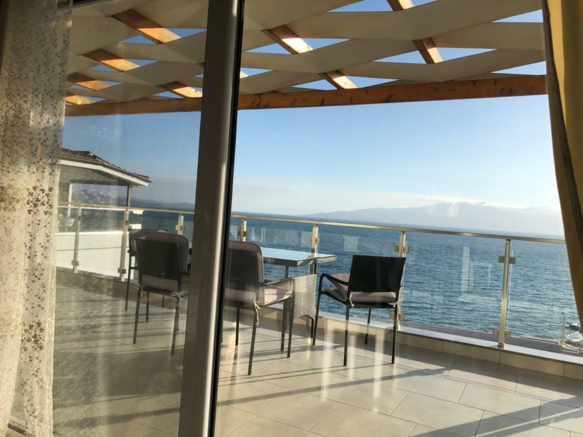 Anna Apartments Sarandë Buitenkant foto